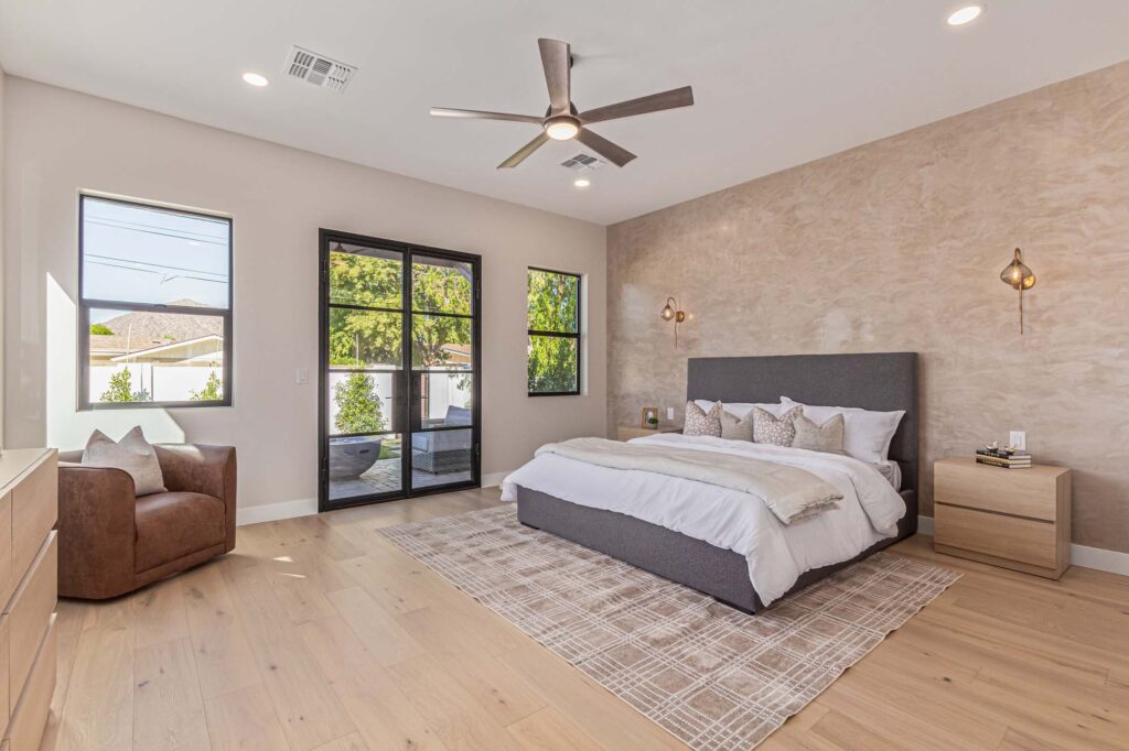 E Verde Ln | Interior View