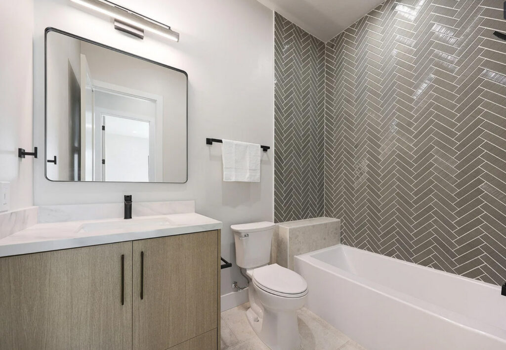 KBBS Development: E Charter Oak