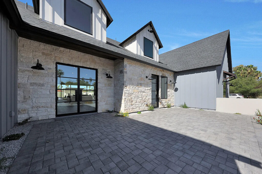 KBBS Development: E Charter Oak